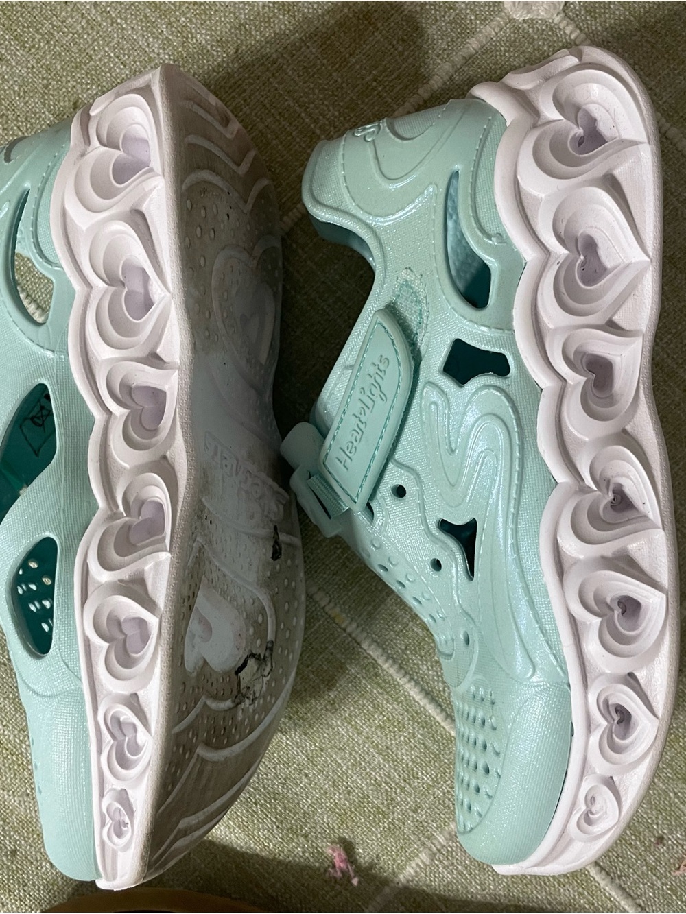 Skechers Kids Mint Green Heart-Detail Clog Sandals